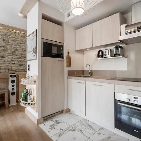 Appartement Moderne Centre Avec Parking Et Wifi - Fr-1-562-14 Courchevel