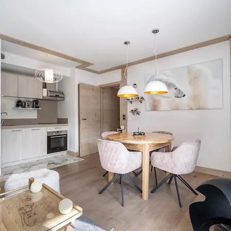 Moderne Centre Avec Parking Et Wifi Courchevel